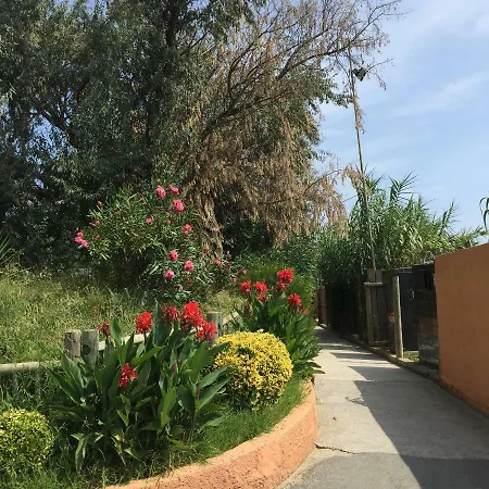 Campsite Mobilhome Douce Quietude 2 *